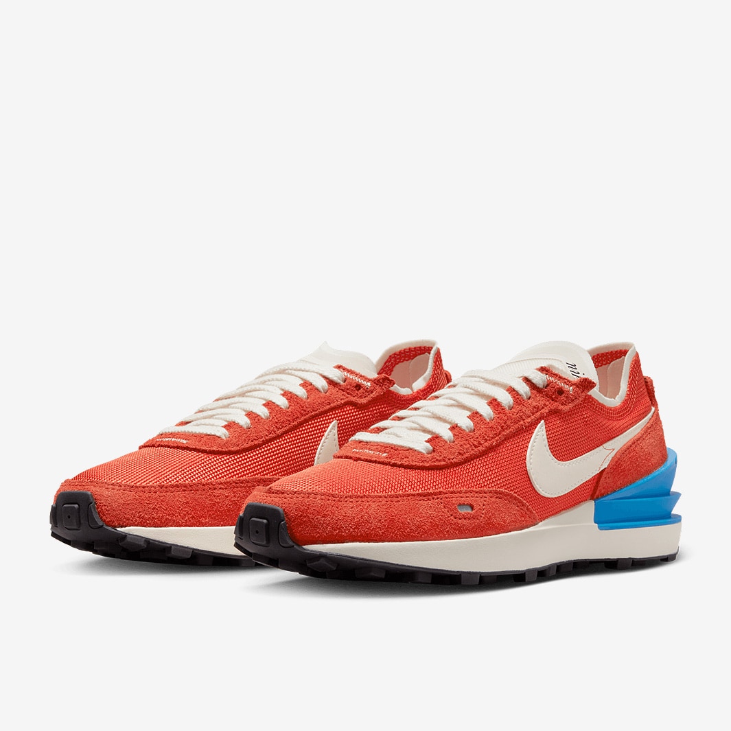 nike-sportswear-womens-waffle-one-vintage-picante-red-sail-lt-photo