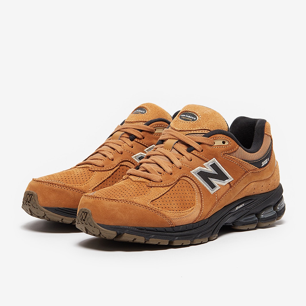 New Balance 2002R - Tobacco - Trainers - Mens Shoes | Pro:Direct Soccer