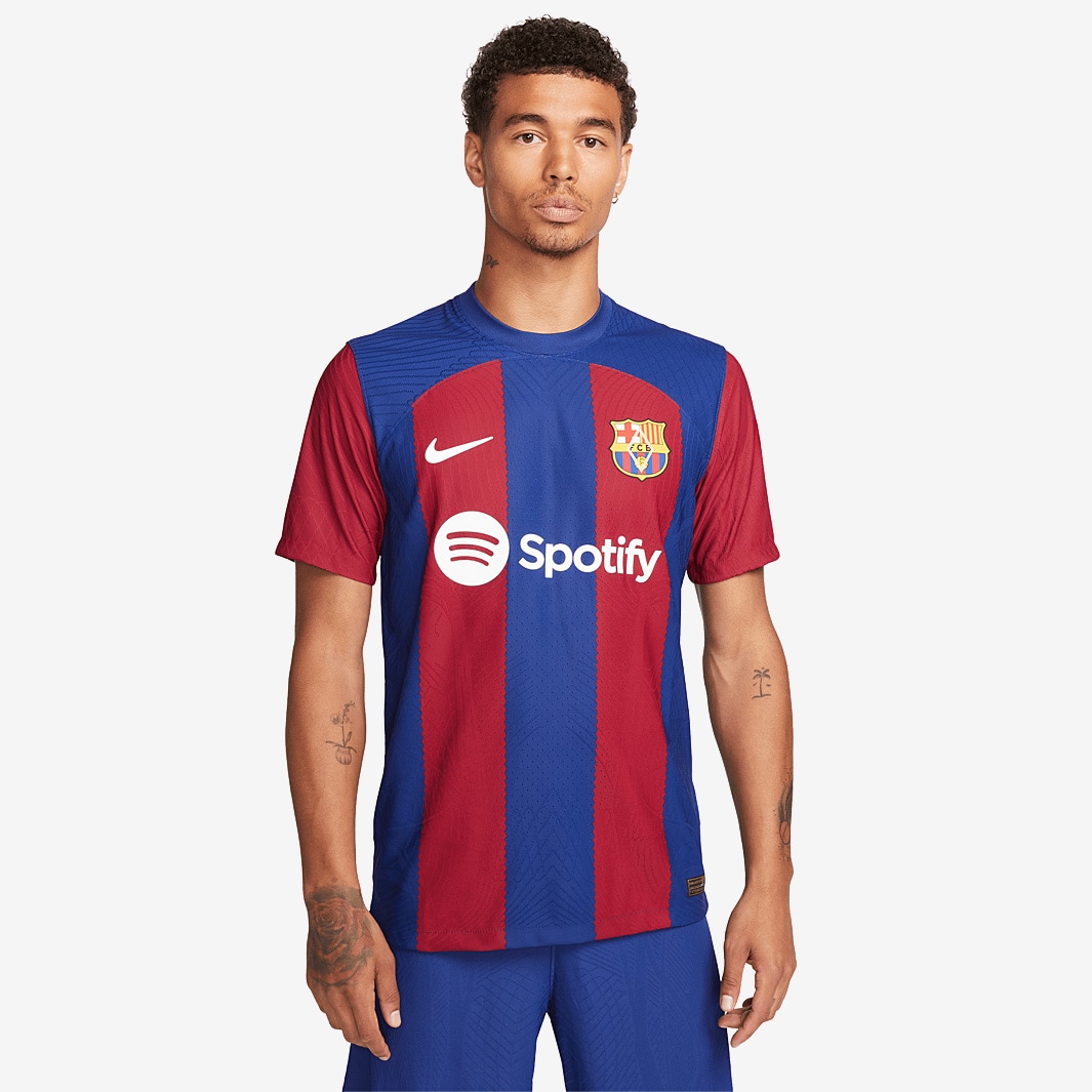 Replica Barcelona Pre-Match Jersey 2021/22 By Nike