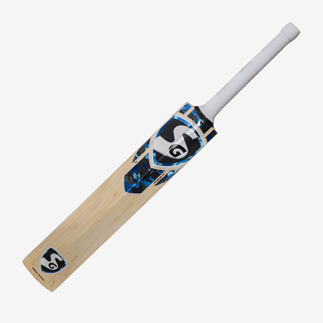 SG RP Xtreme Junior Cricket Bat Black/Blue Junior Cricket Bats