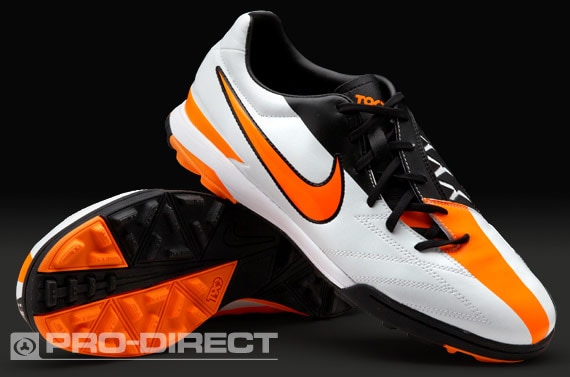 Zapatillas de fútbol - Nike - Total 90 - Shoot - - Césped Artificial - Blanco - Naranja - Negro | Pro:Direct Soccer