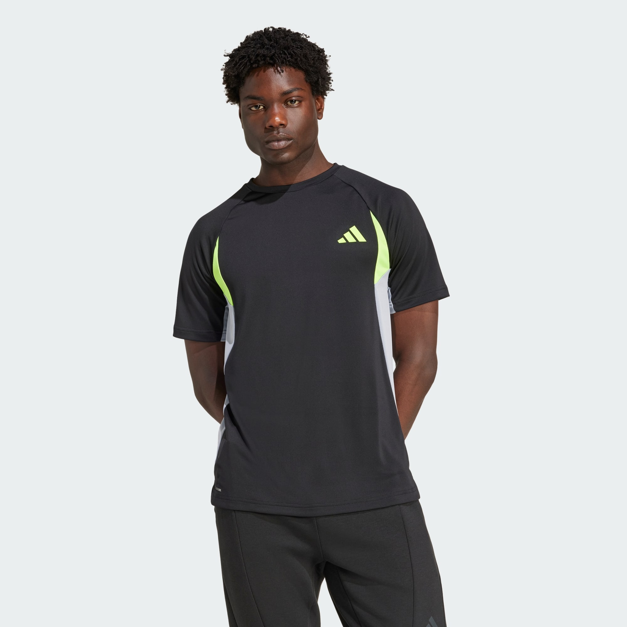 Adidas Men's Blue Tech Apparel Colorblock Tee Extra Large