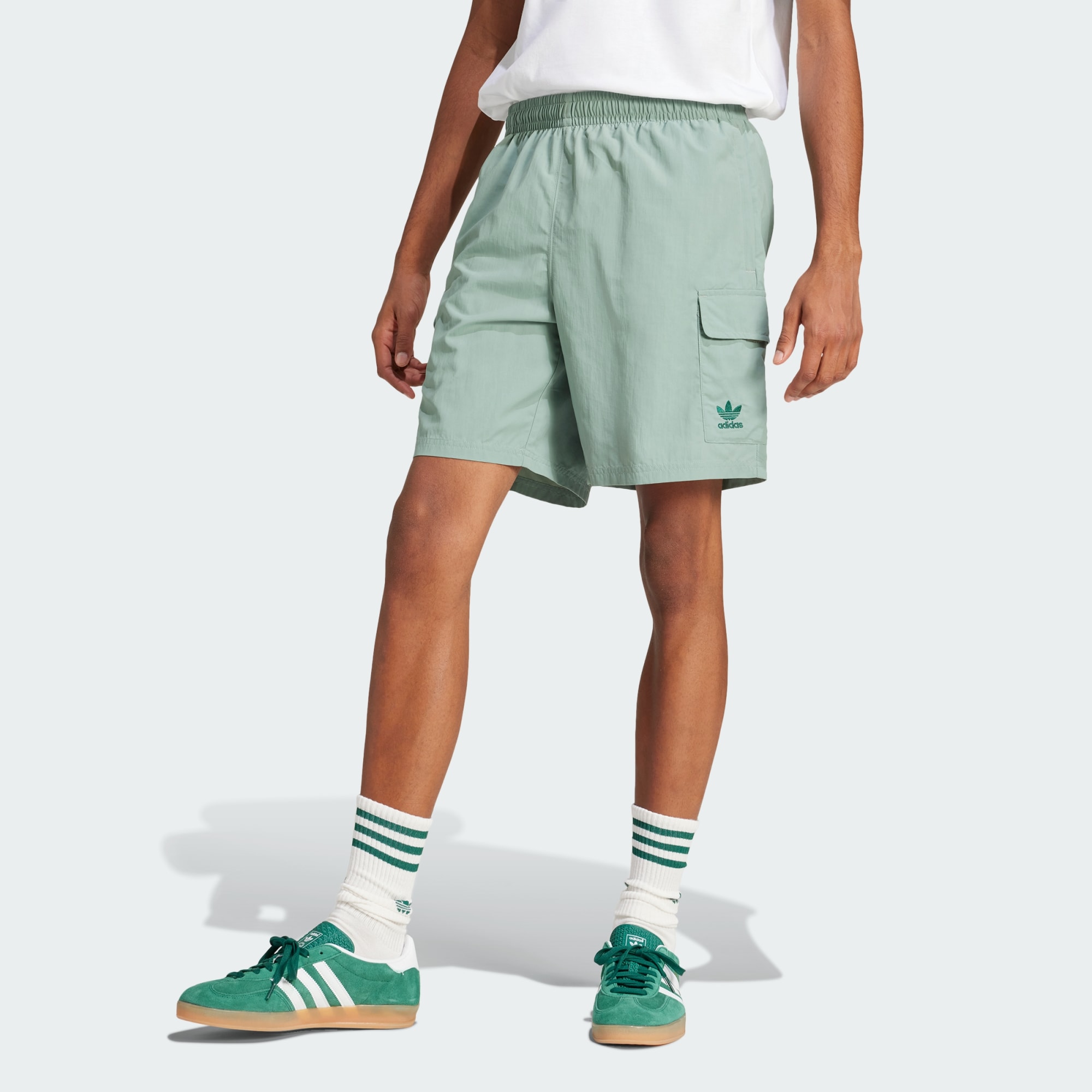Adidas Originals Men Trefoil Essentials Woven Cargo Shorts Black