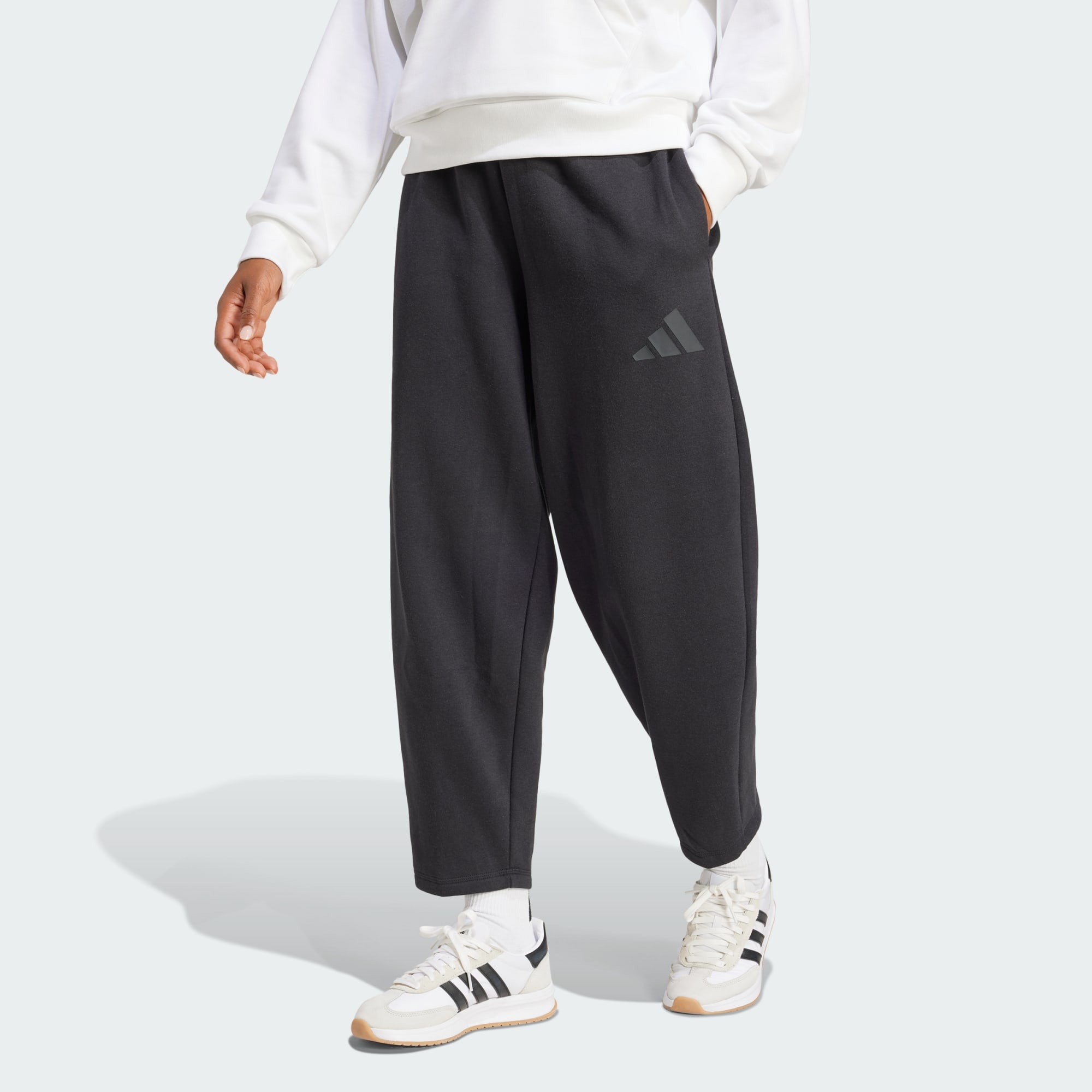 Adidas Women Essentials Contemporary Logo Fleece Barrel Pant Black