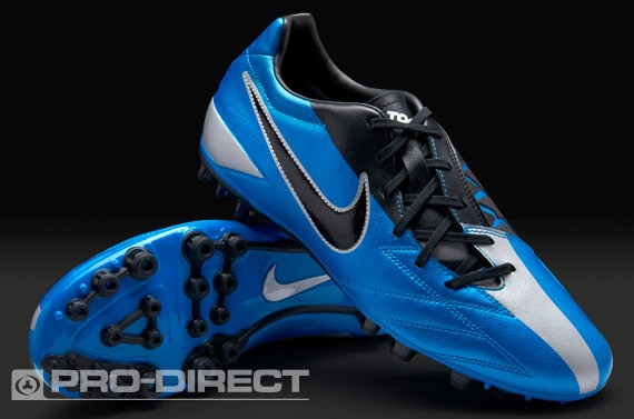 tono Ciudad Menda Importancia Botas de fútbol Nike - Botas Nike - Nike Total 90 Shoot IV AG - Césped  Artificial - Azul/Negro/Gris | Pro:Direct Soccer