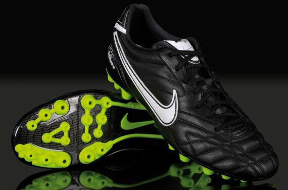 opwinding Nu deugd Nike Football Boots - Nike Tiempo Classic - Soccer Shoes - Artificial Grass  - Black / White / Volt | Pro:Direct Soccer