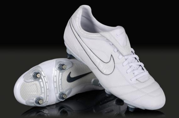 evitar suéter Más temprano Nike Football Boots - Nike Air Legend 2 - Soccer Shoes - Soft Ground -  White / White / Anthracite 
