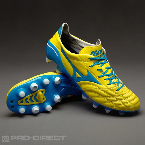 Mizuno yellow hot sale boots