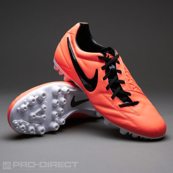 invernadero llevar a cabo Alfabeto Botas de Fútbol Nike - Nike T90 Shoot IV AG - Césped Artificial - Tacos de  Fútbol - Mango/Negro/Naranja | Pro:Direct Soccer