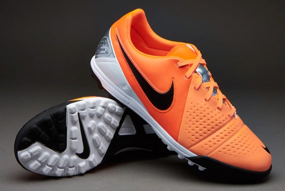 Nike ctr360 calcetto hotsell