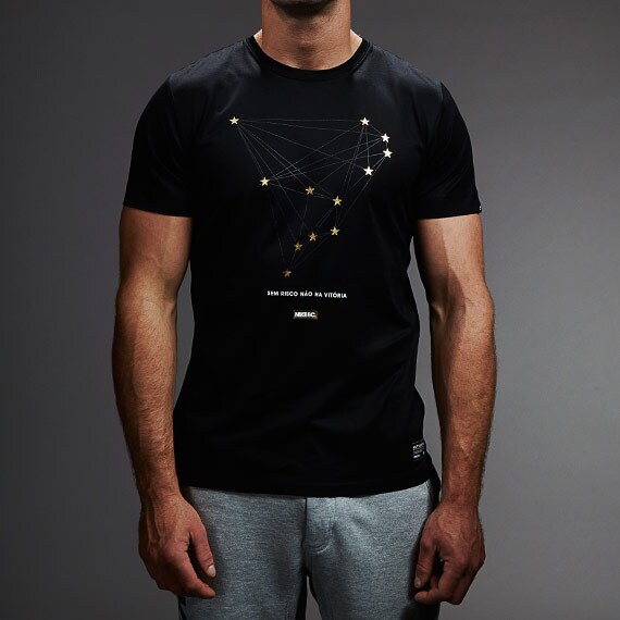 pasar por alto dueña Idealmente Camisetas de futbol- Ropa deporte-Camiseta Nike FC Stars Map -Negro |  Pro:Direct Soccer