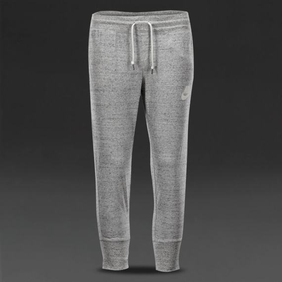 nike sportswear gym vintage grey
