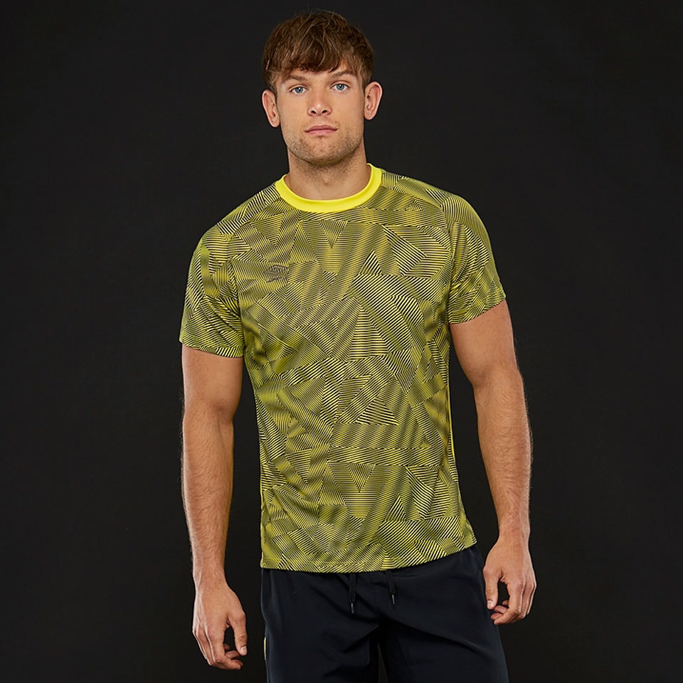 Umbro Training Graphic Tee - Golden Kiwi/Black - Mens Clothing - 64796U ...