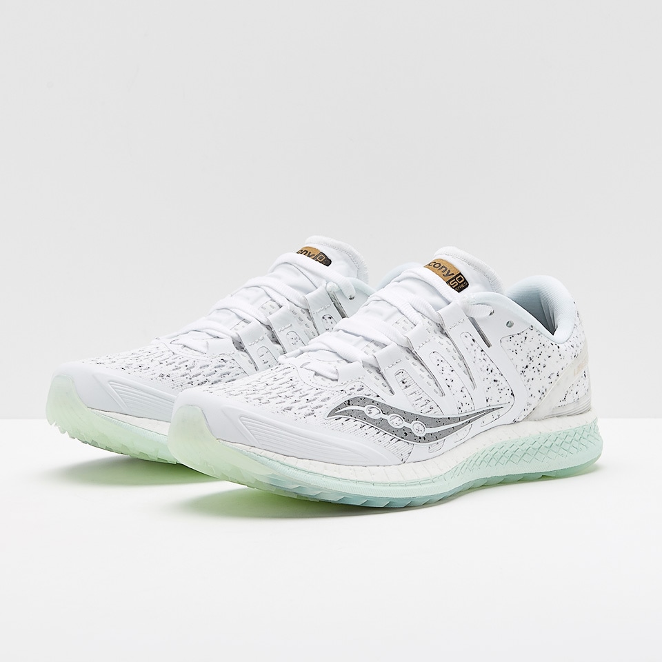 Kalinga Ashok Saucony Men's Liberty Iso Running Shoes Review