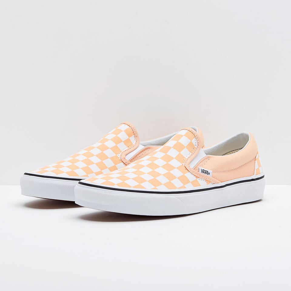 Bleached apricot cheap checkerboard vans