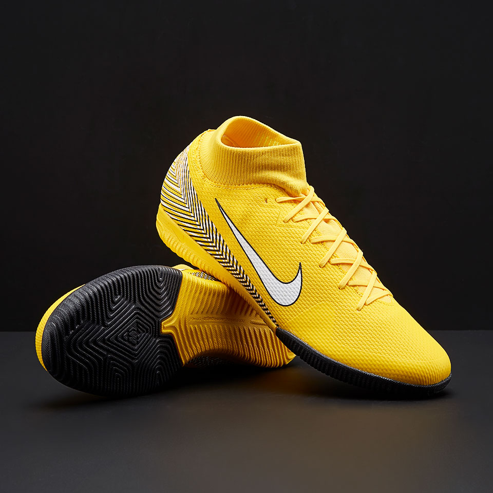 virar experimental Recepción botas de fútbol - Nike Mercurial Superfly VI Academy Neymar IC -  Amarillo/Blanco/Negro - AO9468-710 | Pro:Direct Soccer