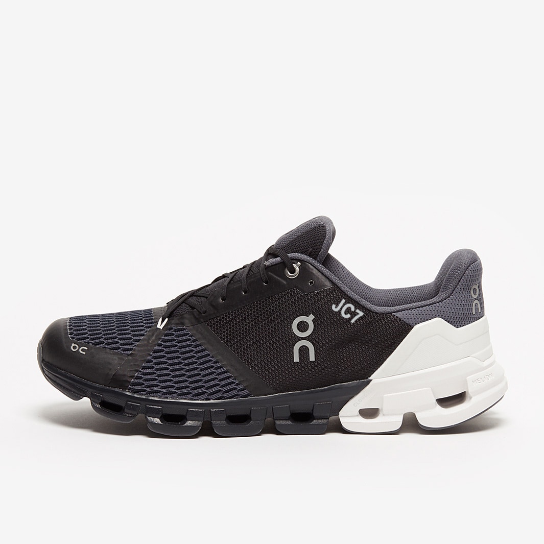 On Cloudflyer - Black/White - Mens Shoes | Pro:Direct Running