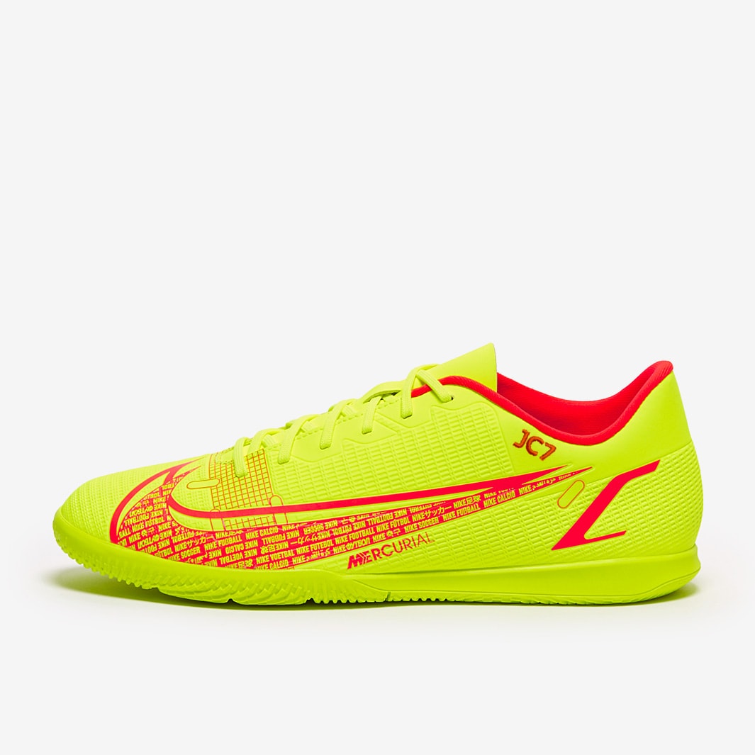 nikefoot amateur
