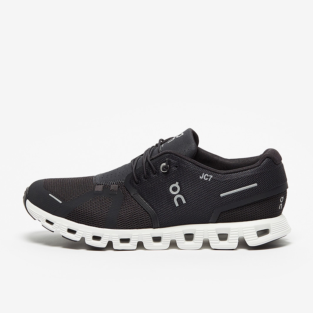 On Cloud - Black/White - Mens Shoes | Pro:Direct Soccer