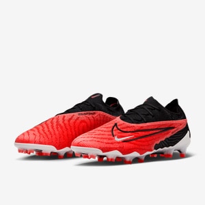 overdrijven Bij wet Humaan Nike Football Boots | Mercurial, Phantom, Tiempo | Pro:Direct Soccer