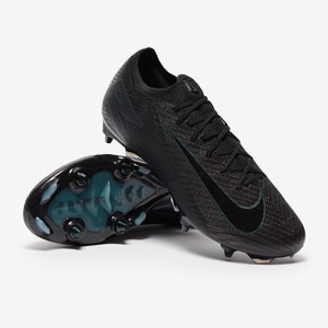 Nike calcio tutte nere hotsell