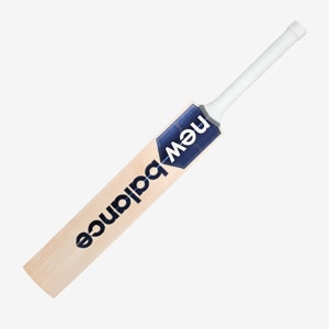 New Balance DC 800 Junior Cricket Bat | Pro:Direct Cricket