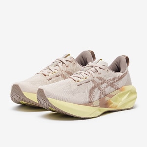 Asics Womens Novablast 5 | Pro:Direct Running