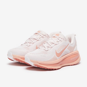 Nike Womens Vomero 18 | Pro:Direct Running