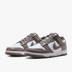 Nike Sportswear Dunk Low Retro | Pro:Direct Soccer
