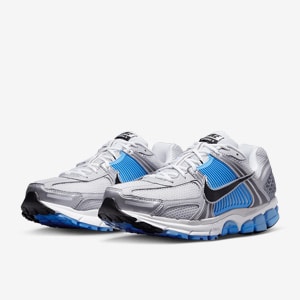 Nike Sportswear Zoom Vomero 5 | Pro:Direct Soccer