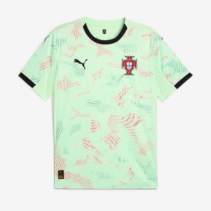 Camiseta Puma Portugal 2025 Segunda equipación para mujer | Pro:Direct Soccer