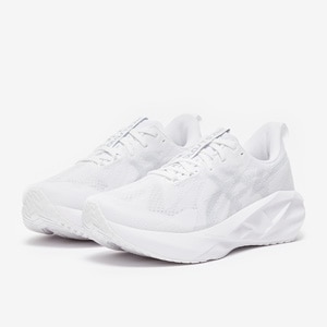 Asics Novablast 5 | Pro:Direct Running