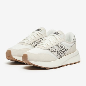 New Balance 370 para mujer | Pro:Direct Soccer