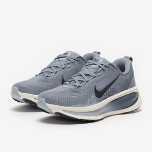 Nike Vomero 18 | Pro:Direct Running