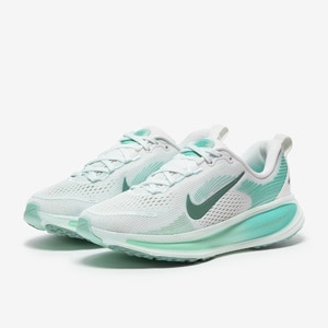 Nike Older Kids Vomero 18 (GS) | Pro:Direct Running