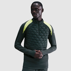 Nike Therma-FIT Strike Winter Warrior Drill Top | Pro:Direct Soccer