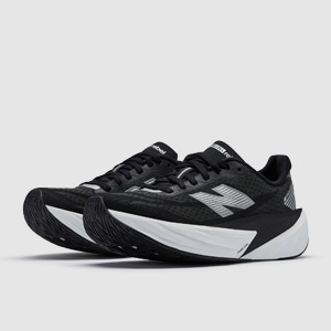 New Balance Womens FuelCell Rebel v5 - Black/White/Silver | Pro:Direct Running