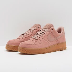 para - Air Force 07 LV8 Suede - Rosa - AA1117-600 | Pro:Direct Soccer