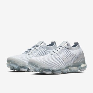 Nike Womens Air Vapormax Flyknit 3 - White/Pure Platinum
