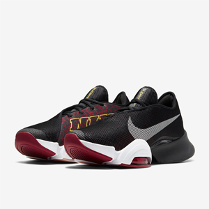 nike training air zoom superrep trainers in black