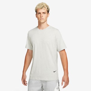 T-shirt Nike Sportswear | Pro:Direct Soccer