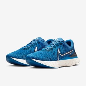 nike blue running shoes