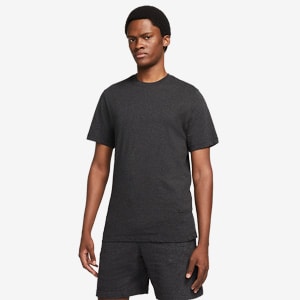T-Shirt Nike Sportswear | Pro:Direct Soccer
