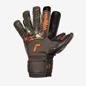Reusch Attrakt Gold X Evolution Cut | Pro:Direct Soccer