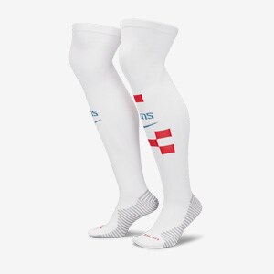 white nike socks amazon