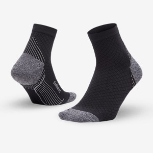 Feetures PF Relief Light Cushion Quarter Socks | Pro:Direct Running
