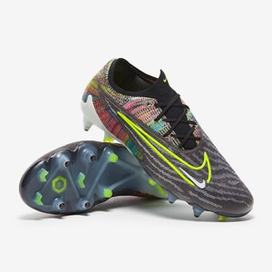 storting Chronisch galerij Nike Soft Ground Football Boots | Pro:Direct Soccer