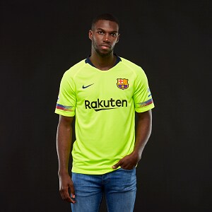 FC Barcelona 2018 Nike イニエスタ Nike Barcelona 18/19 Iniesta 8