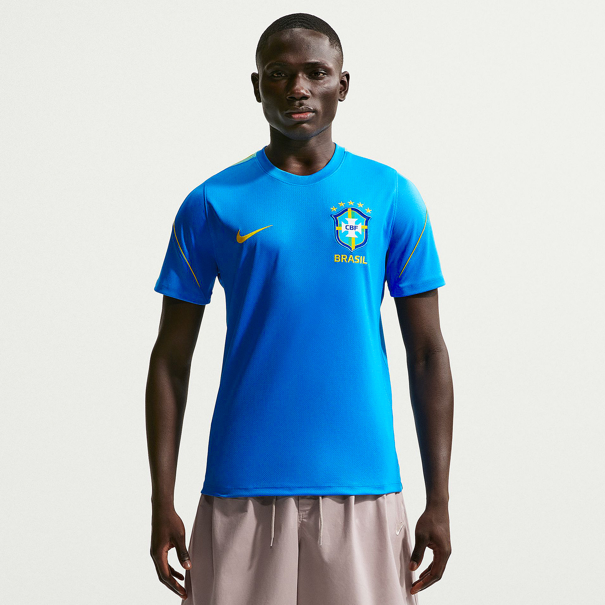 Nike Brazil 2026 Dri Fit Strike Top Lt Photo Light Menta Midwest Gold Blue