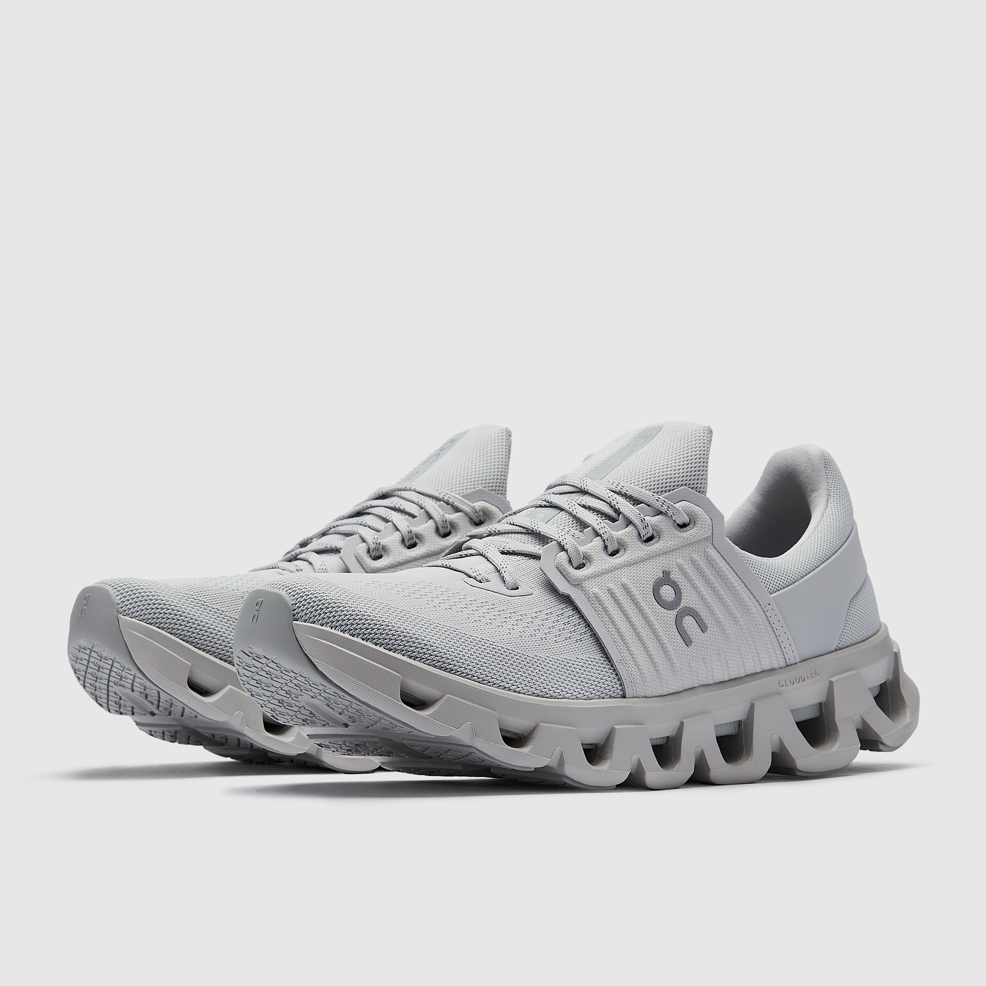 On Cloudswift 4 Ad Grey